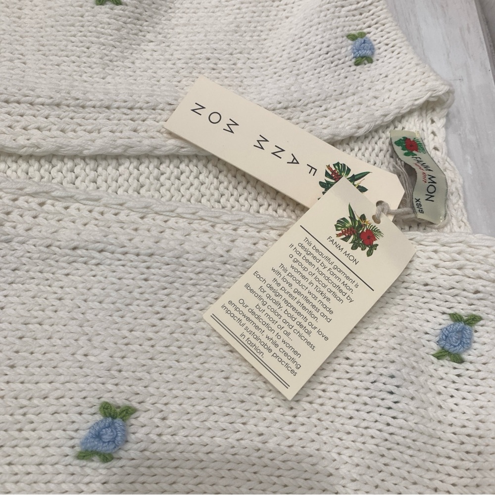 Fanm Mon Hand Knit embroidered blue rose cardigan cotton handcrafted XS/S NEW - Picture 13 of 15